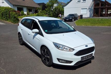 Ford Focus 176.000 km 6.000 &euro; Michelbach 57610