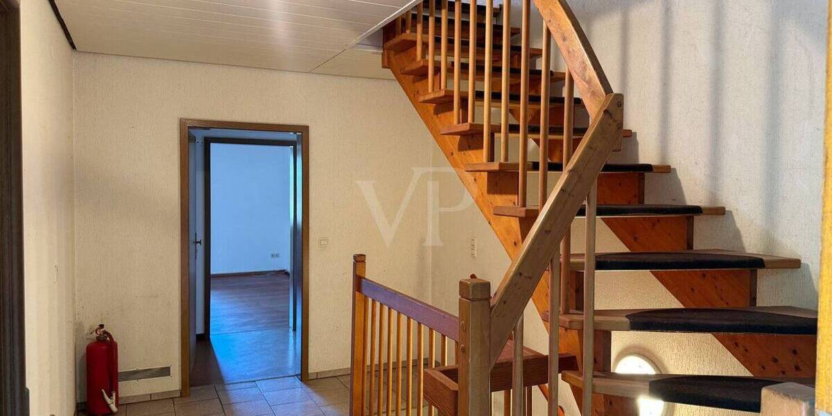 Mehrfamilienhaus, Wohnhaus Wertheim / Bestenheider Höhe Bestenheid - 8 Zimmer, 205 m&sup2;, 345.000&euro; | Angebot:26805498