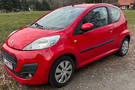 Peugeot 107 150.000 km 2.600 &euro; Dresden 01259