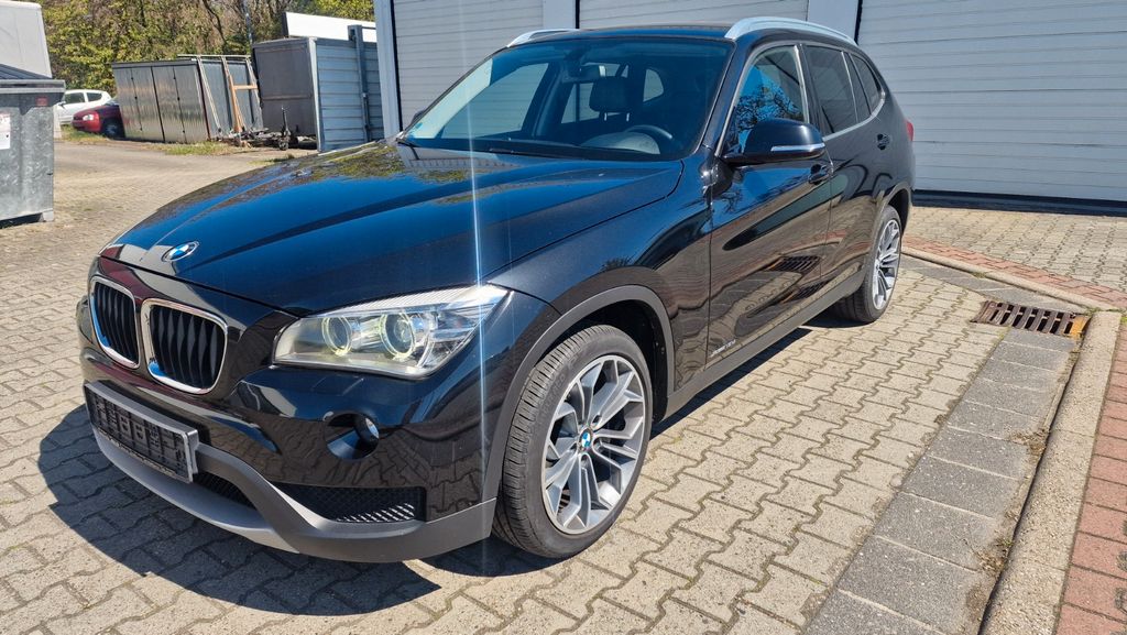 BMW X1 91.332 km 10.999 &euro; Bitterfeld - Wolfen 06766