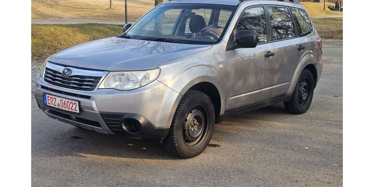 Subaru Forester 240.000 km 2.580 &euro; Breitenbrunn 08359