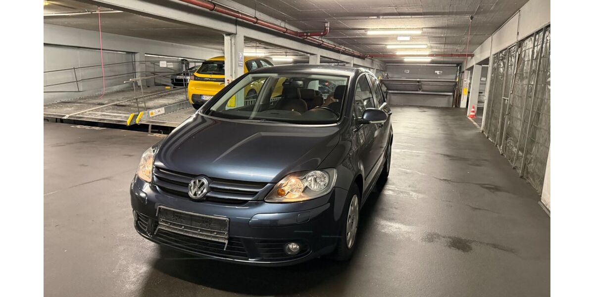 VW Golf Plus 166.000 km 3.999 &euro; Stuttgart 70178