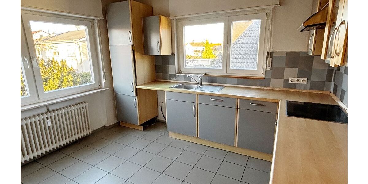 Großzügiges 3-Parteienhaus in angenehmer zentraler Wohnlage von Pfungstadt - Mehrfamilienhaus, Wohnhaus Pfungstadt Weiterstadt | Angebot:24420397