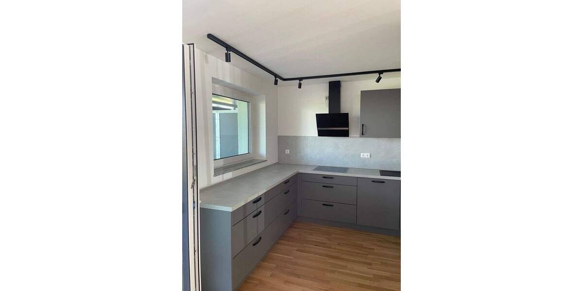 Etagenwohnung Schweinfurt Musikerviertel und amerik. Siedlung - 3 Zimmer, 98 m&sup2;, 1.010&euro; | Angebot:26887118