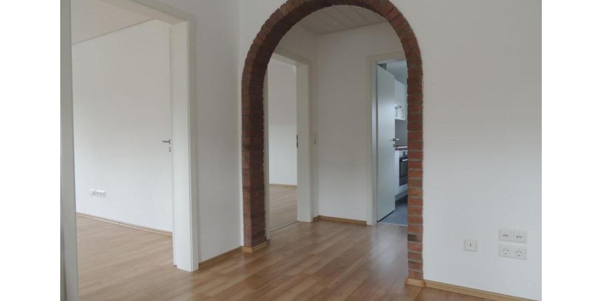 Dachgeschoßwohnung Mössingen - 3.5 Zimmer, 92 m&sup2;, 900&euro; | Angebot:25148893
