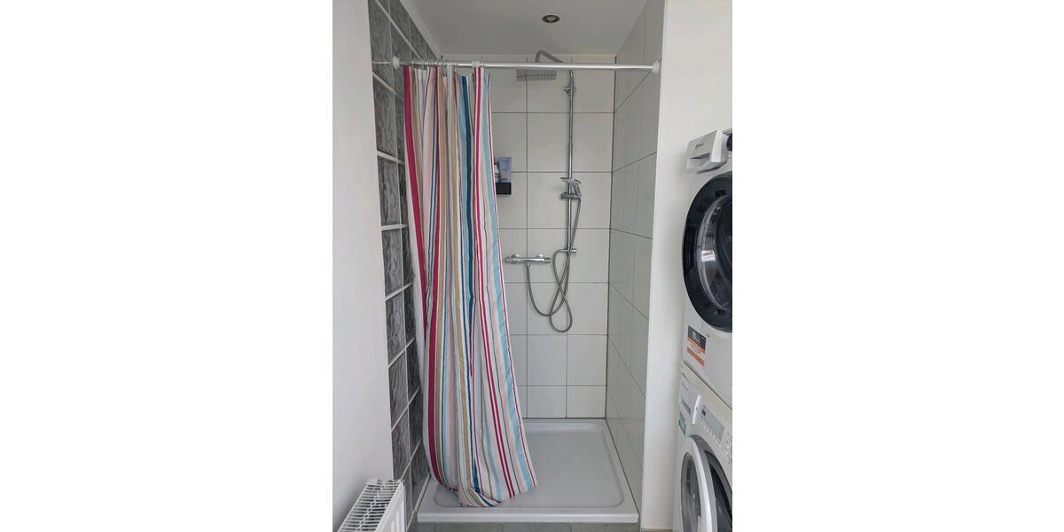 Dachgeschoßwohnung Friedberg (Hessen) - 3 Zimmer, 91 m&sup2;, 305.000&euro; | Angebot:27143211