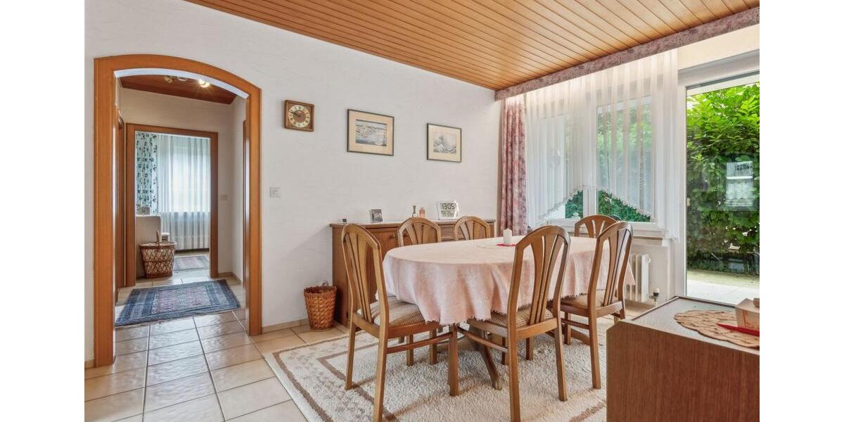 Erdgeschoßwohnung Wemding - 4 Zimmer, 100 m&sup2;, 1.100&euro; | Angebot:26233578