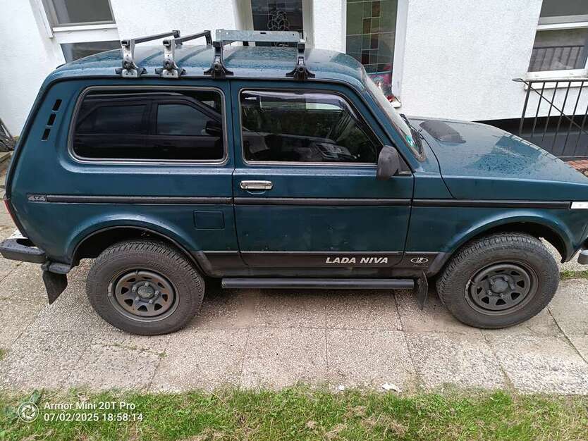 Lada Niva 86.550 km 7.500 € Georgsmarienhütte 49124