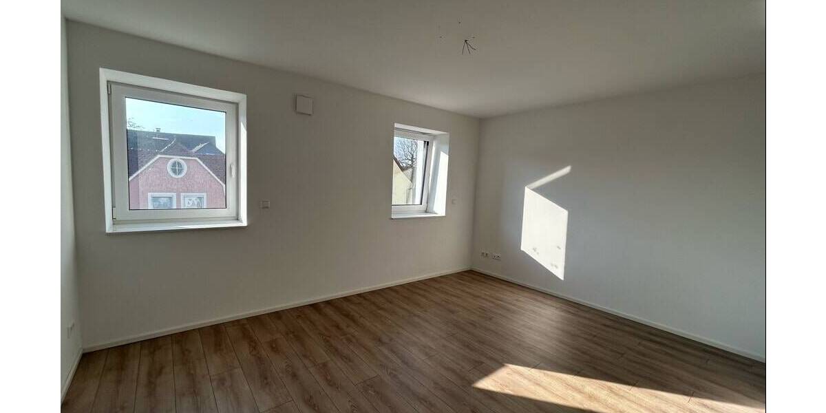 Etagenwohnung Wassertrüdingen - 4 Zimmer, 95 m&sup2;, 300.000&euro; | Angebot:26388716