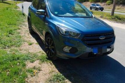 Ford Kuga 88.205 km 18.500 &euro; Grafenwöhr 92655