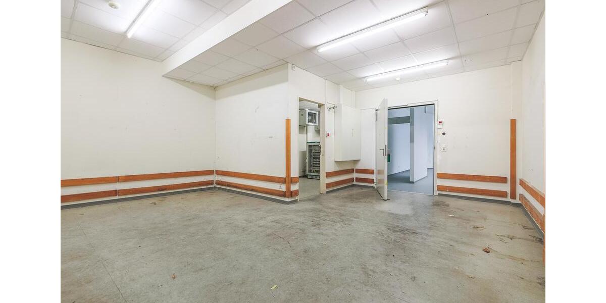 Ladenlokal für Filialisten in prominenter A-Lage der Rheinbacher City - mit Gestaltungsmöglichkeiten zimmer