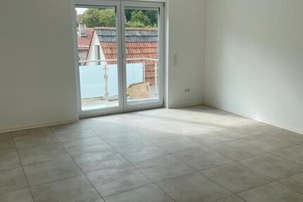 Wohnung Buseck - 4 Zimmer, 1 m&sup2;, 1.200&euro; | Angebot:25355634