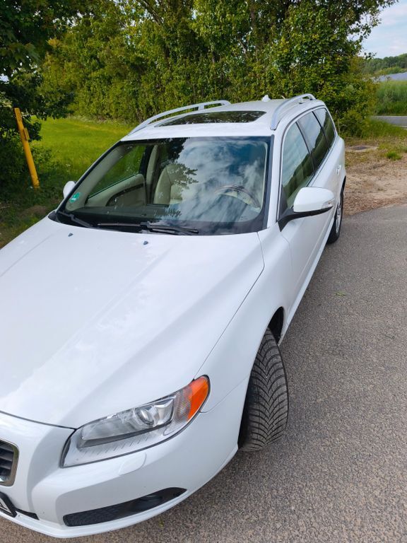 V70