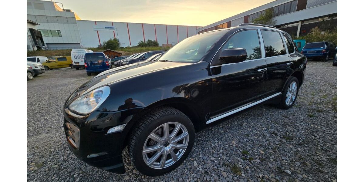 Porsche Cayenne 286.000 km 11.990 &euro; Schönaich bei Stuttgart 71101