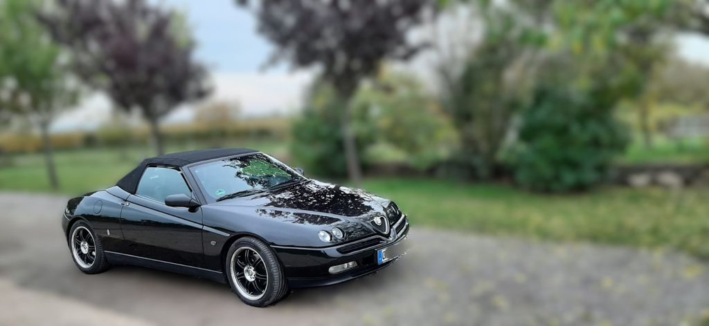 Alfa Romeo Spider 130.000 km 3.000 &euro; Berg 76768