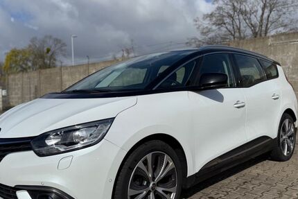 Renault Scenic 145.000 km 7.999 &euro; Hannover 30179