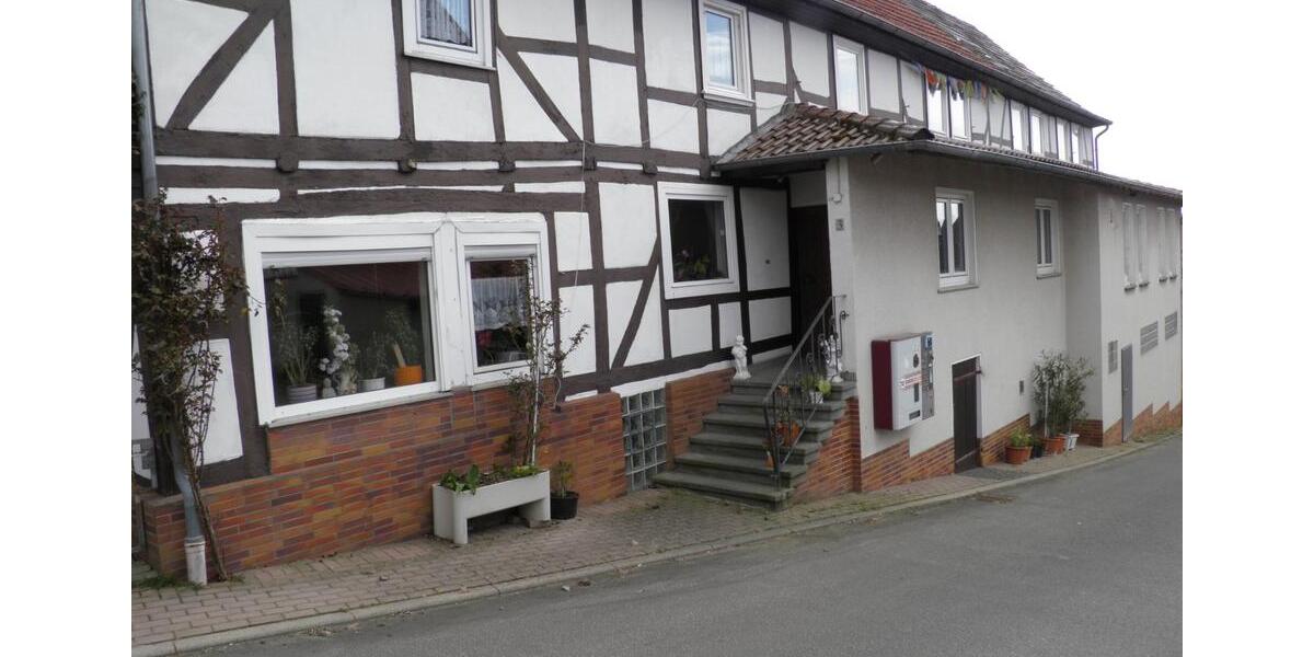 Einfamilienhaus Felsberg - 1 Zimmer, 260 m&sup2;, 85.000&euro; | Angebot:27006061
