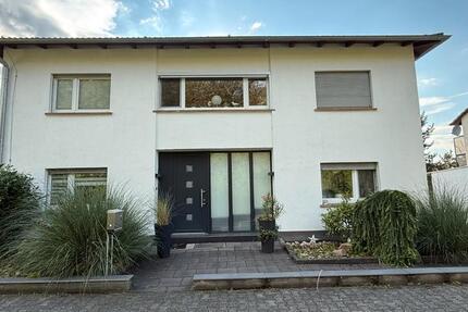 Haus Büdingen - 570.000&euro; | Angebot:27082643