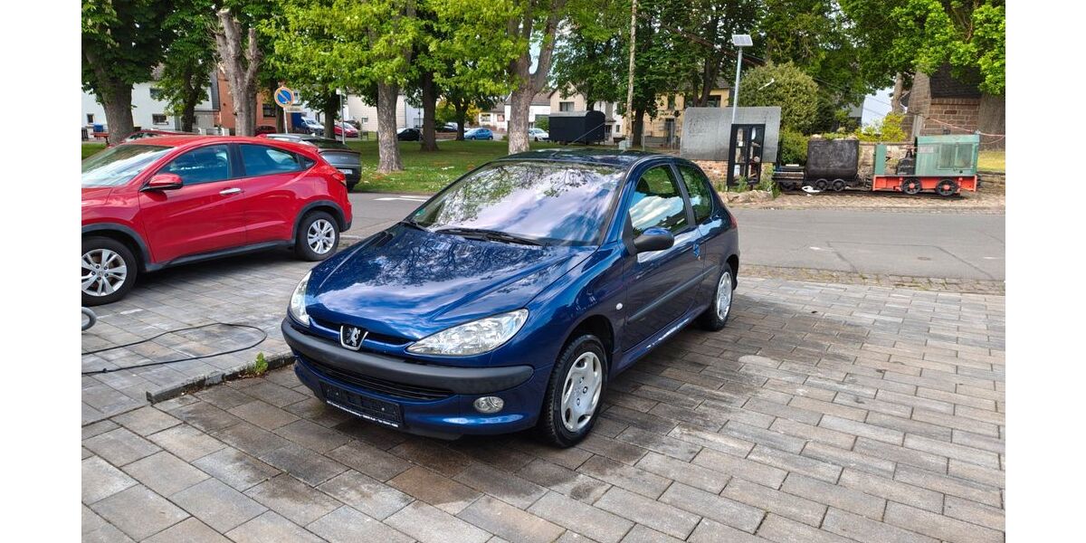 Peugeot 206 202.256 km 2.299 &euro; Mechernich 53894