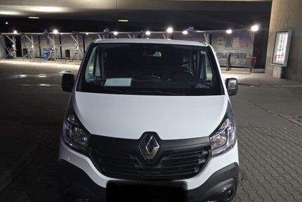 Renault Trafic 133.620 km 14.000 &euro; Berlin 10785