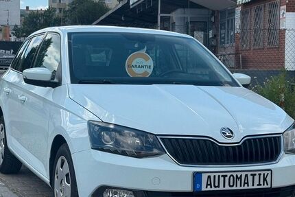 Skoda Fabia 144.000 km 8.990 &euro; Berlin 10551