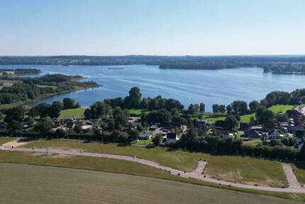 Leben am Dobersdorfer See: 622 m² großes Baugrundstück in Ortsrandlage von Tökendorf, GST - 02 zimmer