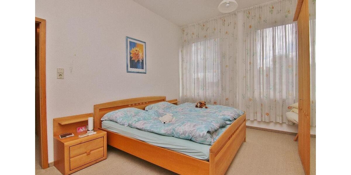 Etagenwohnung Schleswig - 3 Zimmer, 120 m&sup2;, 1.200&euro; | Angebot:26579117