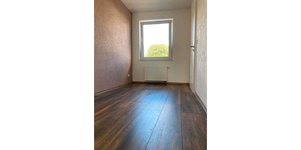 Etagenwohnung Wolfsburg Ehmen - 4 Zimmer, 101 m&sup2;, 285.000&euro; | Angebot:25290869