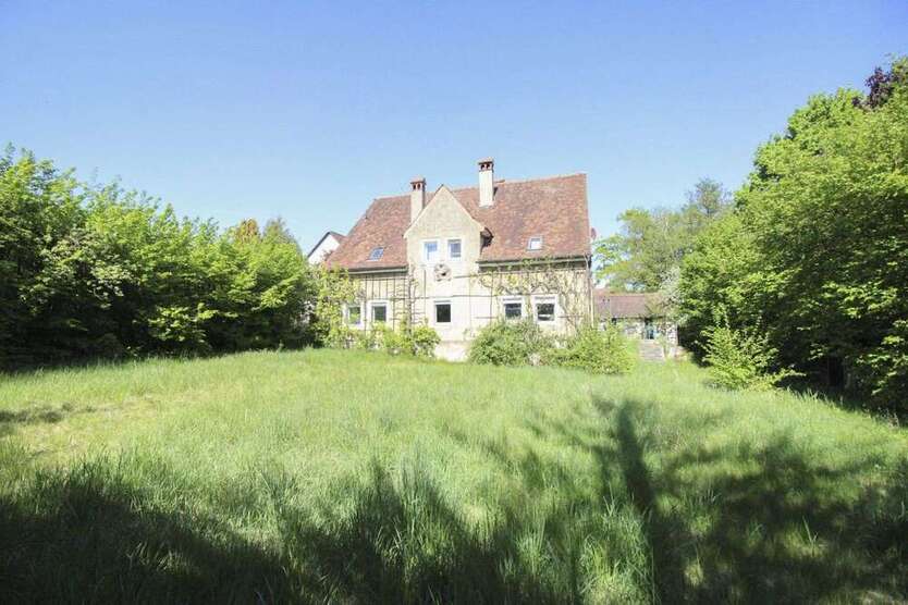 Haus zum Kaufen in Igensdorf 449.000 € 295.27 m²