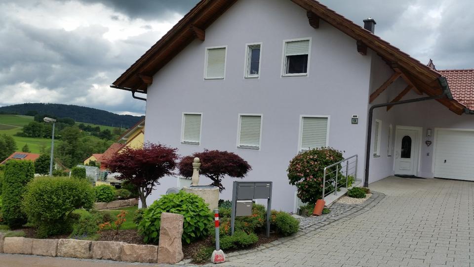 Schöne DG-Wohnung, Kachelofen, 110 qm in Waldmünchen zu vermieten 4 zimmer