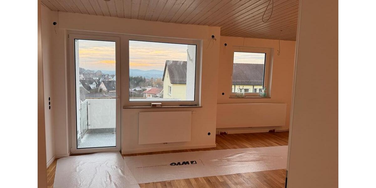 Helle neu renovierte 3-Zimmer Wohnung in Lichtenfels zu vermieten 5 zimmer