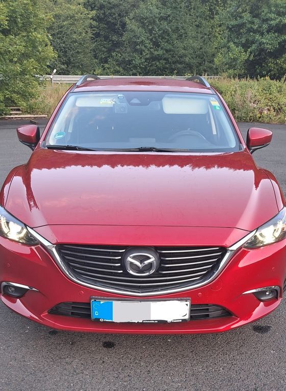 Mazda 6 70.000 km 17.999 € Mittenaar 35756