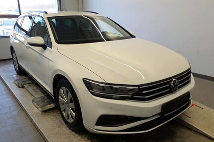 VW Passat Variant