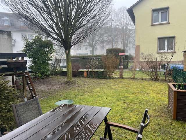 Einfamilienhaus Bensheim - 5 Zimmer, 134 m&sup2;, 1.400&euro; | Angebot:25098813