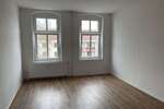 1 Zimmer-Wohnung mit Balkon und Küche *perfekt für Pendler, Azubis & Studenten*