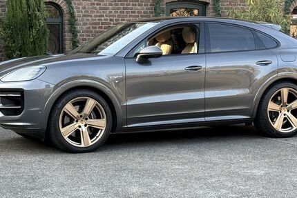 Porsche Cayenne 9.700 km 118.790 &euro; Frechen (bei Köln) 50226