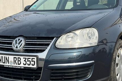 VW Golf 205.000 km 2.299 &euro; Marktredwitz 95615