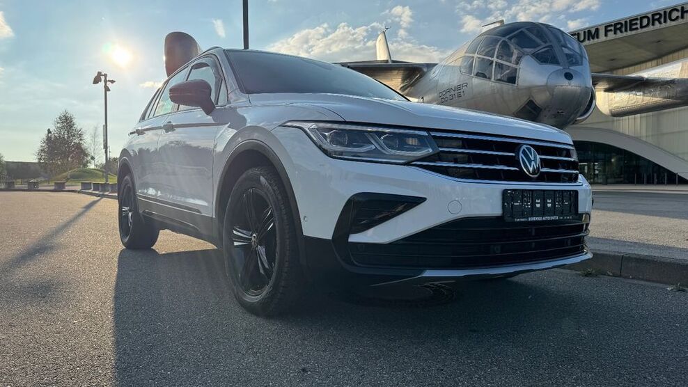 VW Tiguan 72.500 km 24.990 € Friedrichshafen 88045