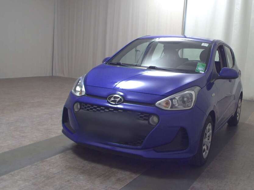 i10