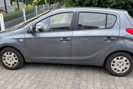 Hyundai i20 197.500 km 2.999 € Langquaid OT Niederleierndorf 84085