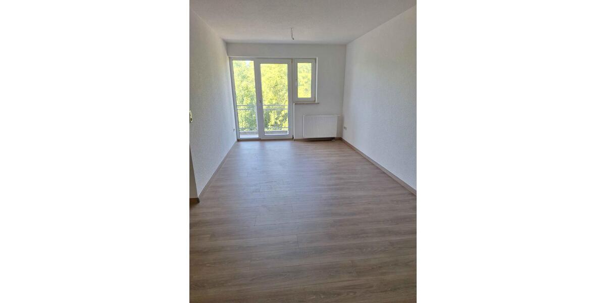 2-R Wohnung in Weißandt Gölzau, 2 Monate nur Nebenkosten 2 zimmer