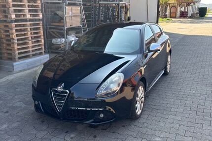 Alfa Romeo Giulietta 111.000 km 6.000 € Lehrensteinsfeld 74251
