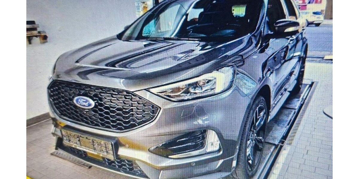 Ford Edge 69.356 km 26.499 &euro; Detmold 32758