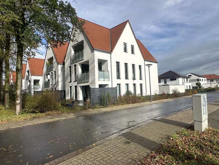 Wohnung zum Mieten in Lippstadt-Bad Waldliesborn 1.090 € 95 m² 3 zimmer