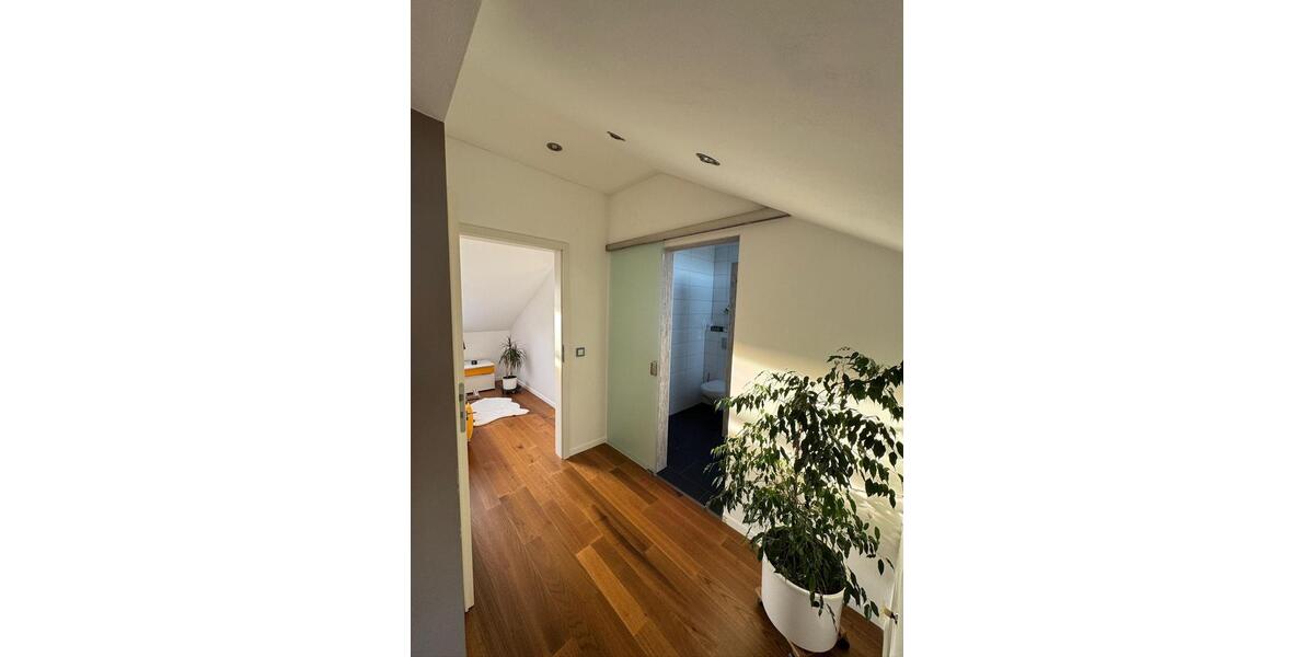 Dachgeschoßwohnung Stuttgart Birkach - 3 Zimmer, 72 m&sup2;, 339.000&euro; | Angebot:26162949