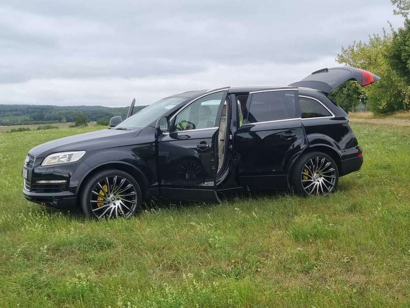 Audi Q7 196.233 km 15.990 € Mühlhausen 99974