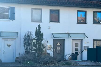 Haus Kaufbeuren - 4 Zimmer, 117 m&sup2;, 450.000&euro; | Angebot:25332115