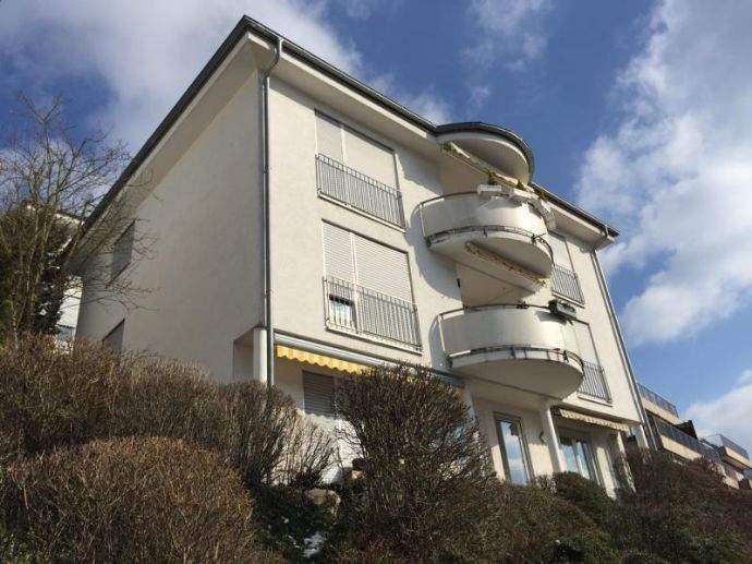 APPARTEMENT MIT TRAUMLAGE! Helle Terrassenwohnung mit grandioser Aussicht in sonniger ruhiger Hanglage! Auf Wunsch sogar möbiliert! 1 zimmer