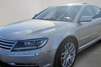 VW Phaeton 194.000 km 12.990 &euro; Hamburg 20539