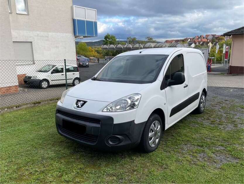 Peugeot Partner 362.000 km 4.200 € Bad Wildungen 34537